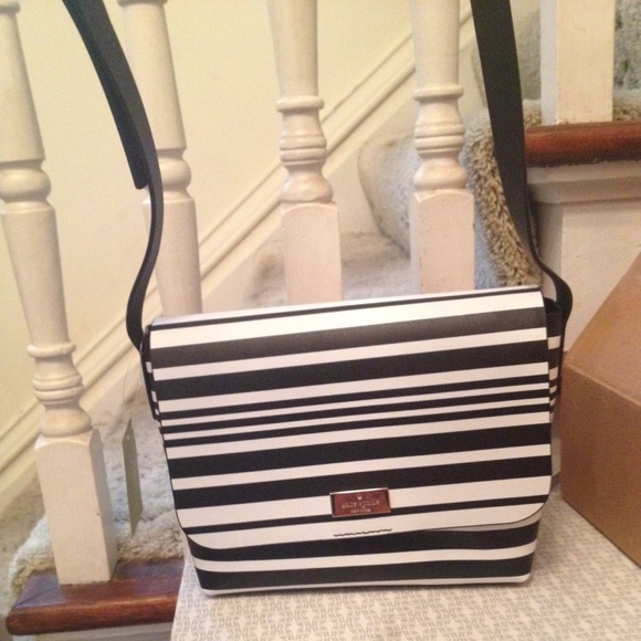 Kate spade crossbody bag - Picture 2 of 3